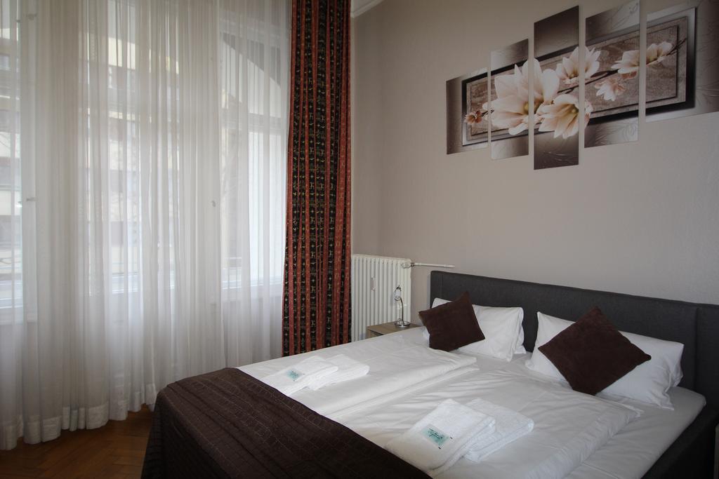 Hotel Elegia Am Kurfuerstendamm Berlin Bagian luar foto