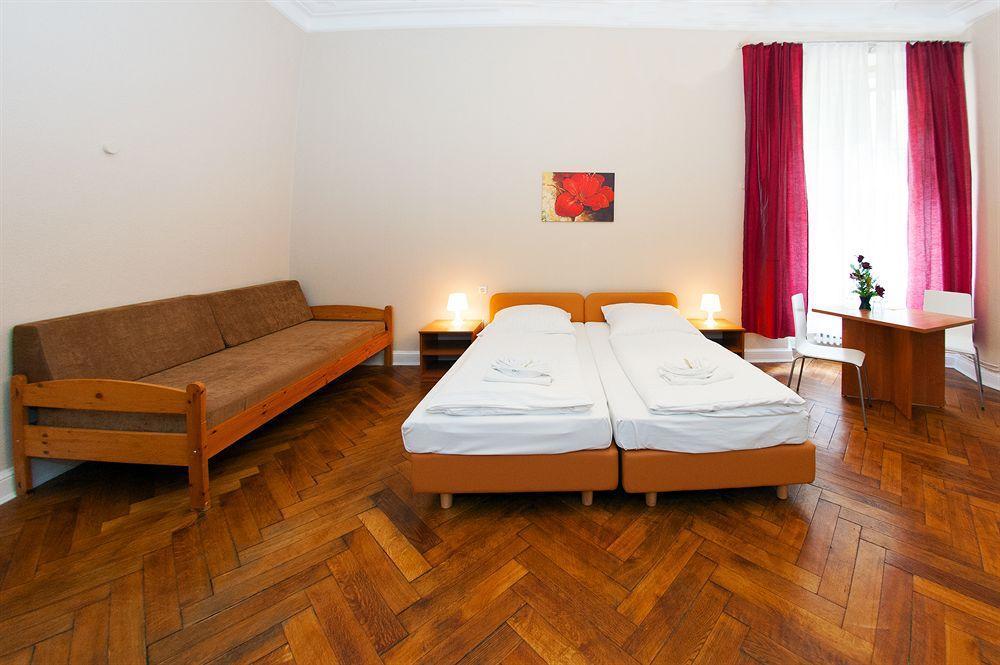 Hotel Elegia Am Kurfuerstendamm Berlin Bagian luar foto