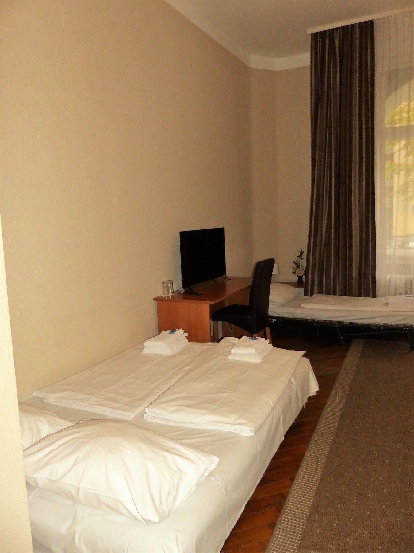 Hotel Elegia Am Kurfuerstendamm Berlin Bagian luar foto